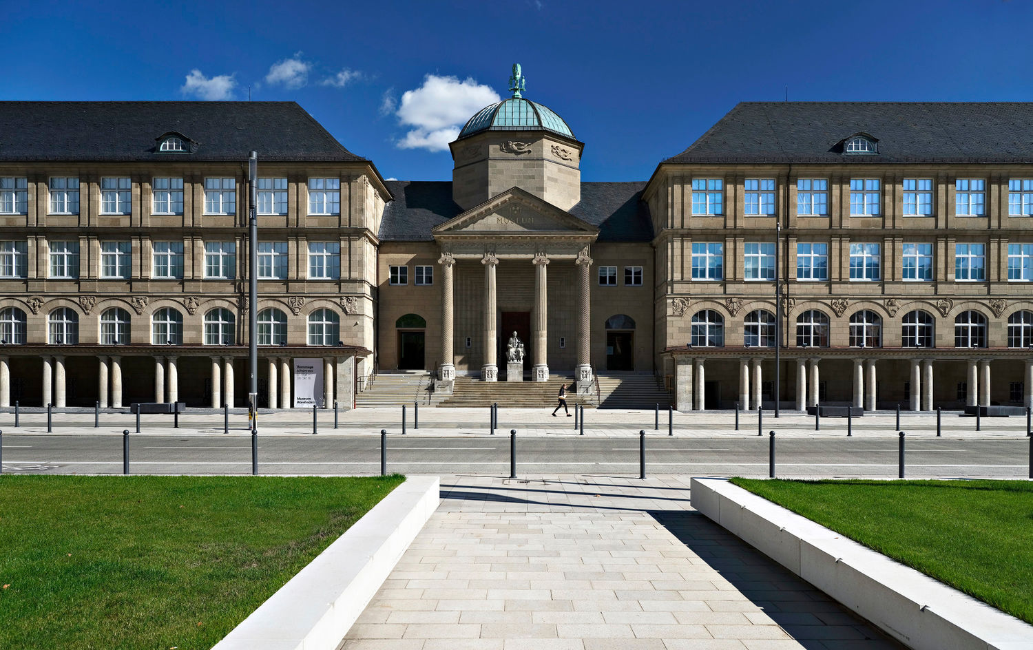 Photo: Museum Wiesbaden ⁄ Bernd Fickert