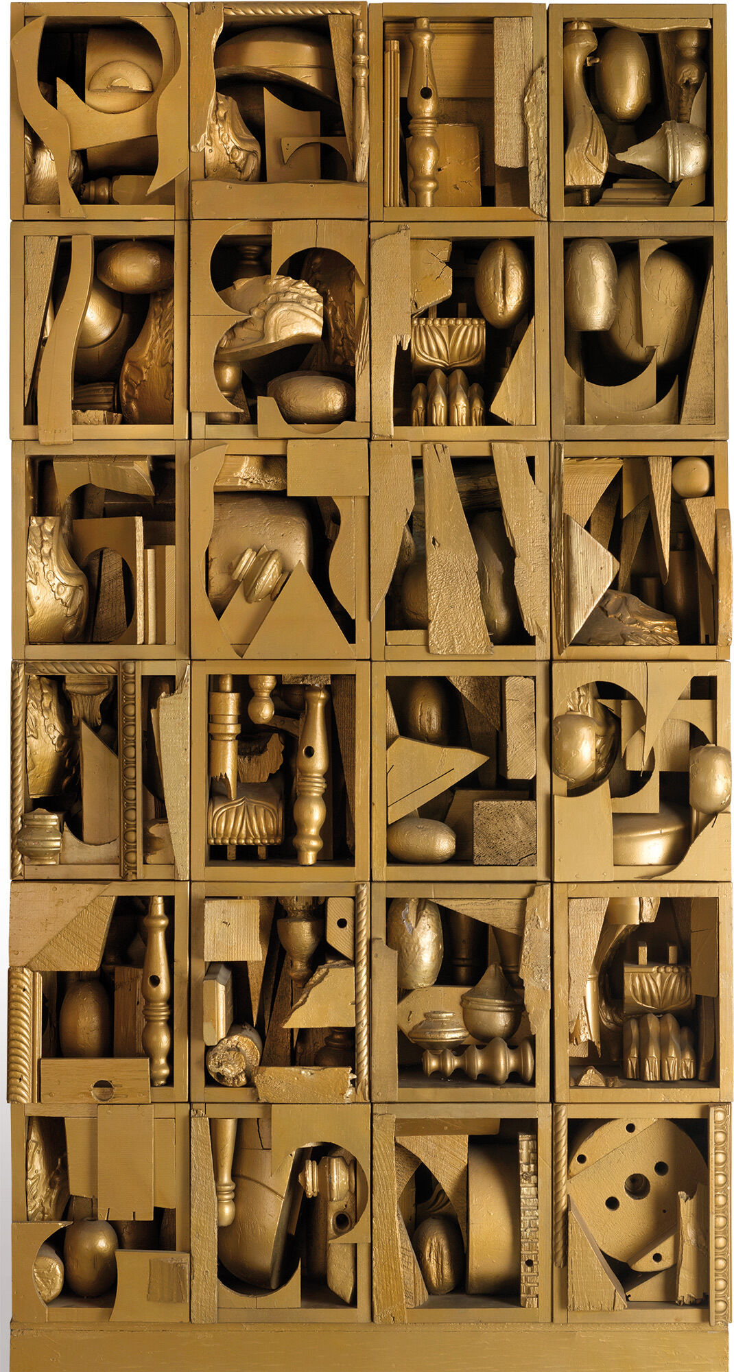 Louise Nevelson, The Golden Pearl, 1962, Privatsammlung, Courtesy Foundation Marconi and Gió Marconi, Mailand © VG Bild-Kunst, Bonn 2025. Foto: Gianni Ummarino