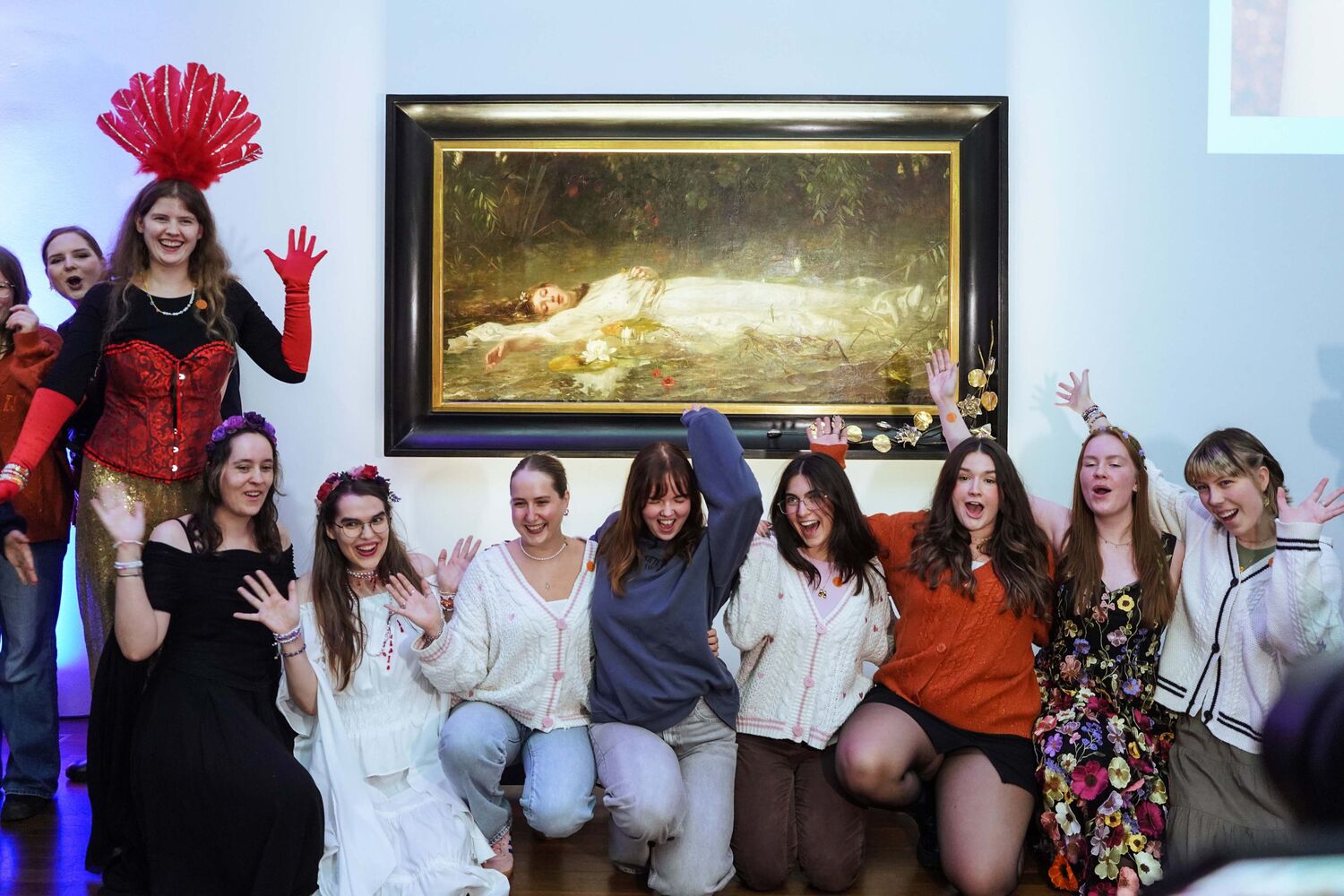 Swifties in front of Heyser's painting
