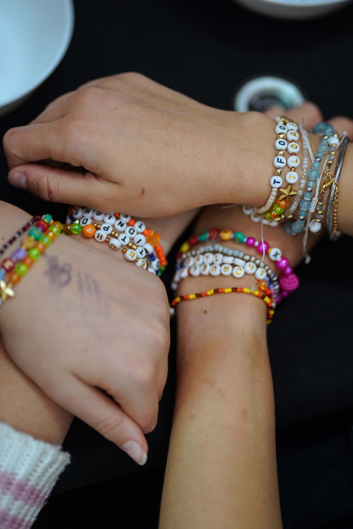 Make your own bracelets and swap them right away!